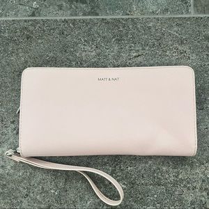 Matt and Nat Light Pink Wallet/Wristlet